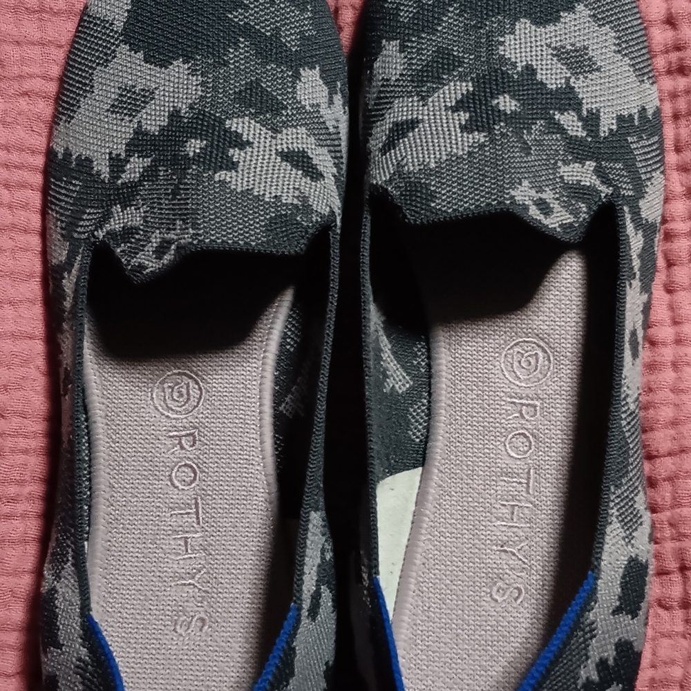 Rothy's Loafer Retired Grey Botanicamo in US 12